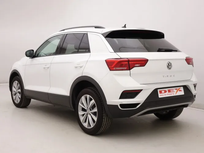 Volkswagen T-Roc 1.5 TSi 150 Design + GPS + Privacy Glass +  Image 4