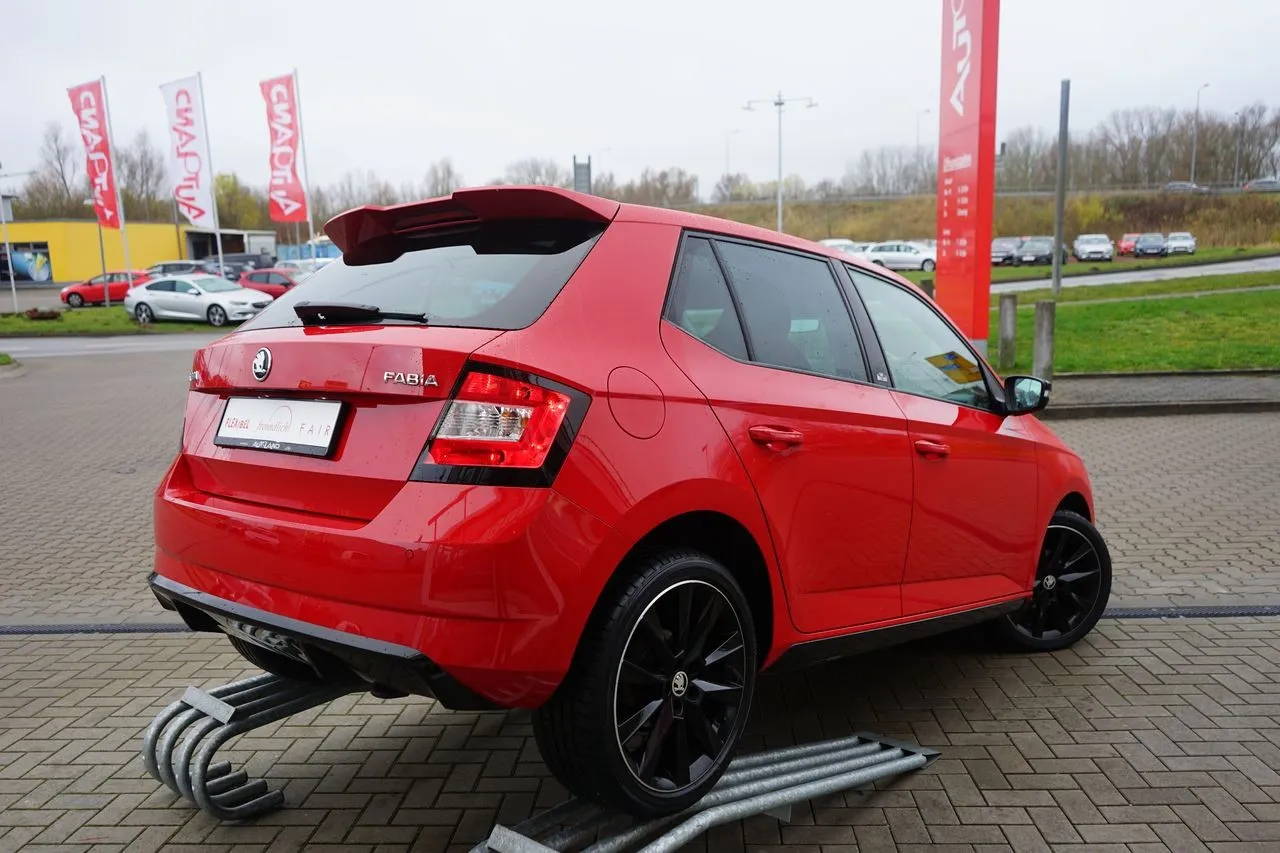 Skoda Fabia 1.2 TSI Monte Carlo...  Image 4