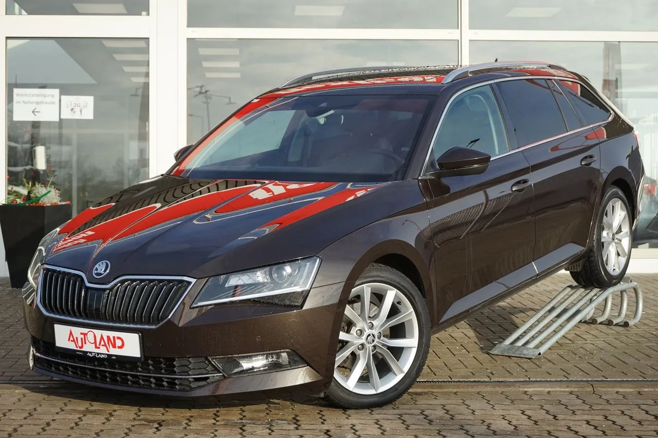 Skoda Superb Combi 2.0 TSI Aut....  Image 1