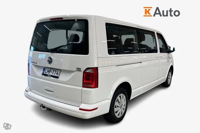 Volkswagen Caravelle Comfortline pitkä 2,0 TDI 110 kW *Läpijuostava | Peruutuskamera | webasto | navi | vetokoukku* Image 2