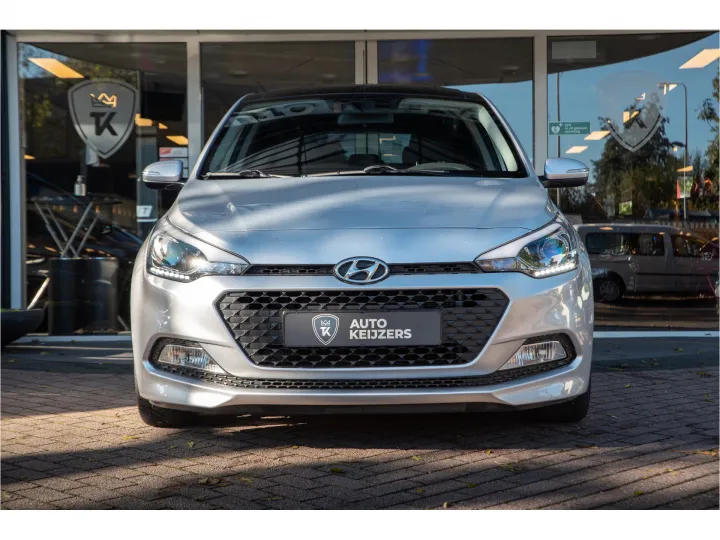 Hyundai i20 1.4i i-Catcher  Image 2