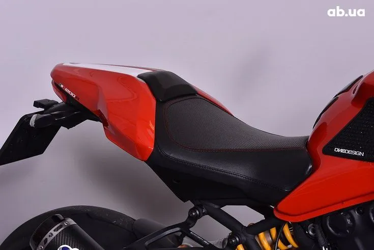 Ducati Monster Image 4